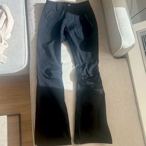 BRAND NEW NEVER WORN BURTON Ski/Snowboard Pants (Women’s XS)